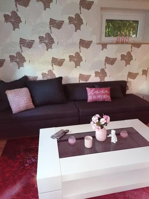 Gemuetliches Appartment In Homberg Stadtmitte Bagian luar foto