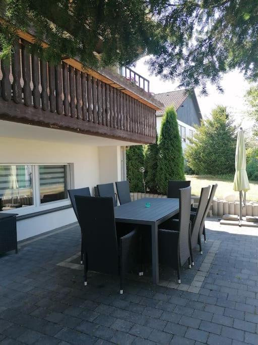 Gemuetliches Appartment In Homberg Stadtmitte Bagian luar foto